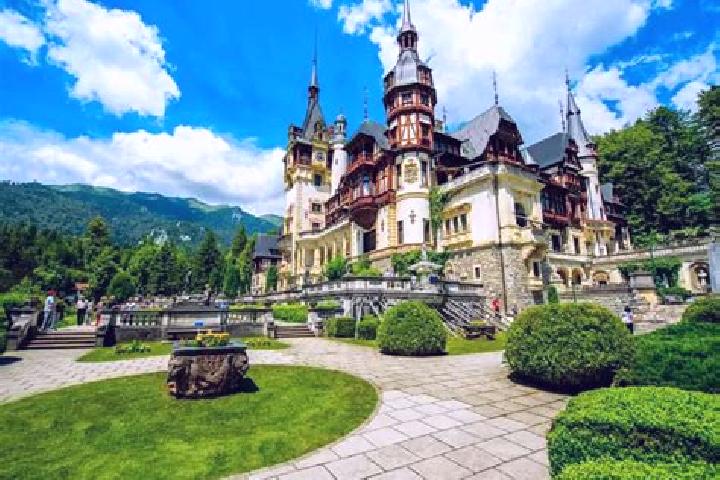 Quinn, 20 — Escort in Sinaia, Romania