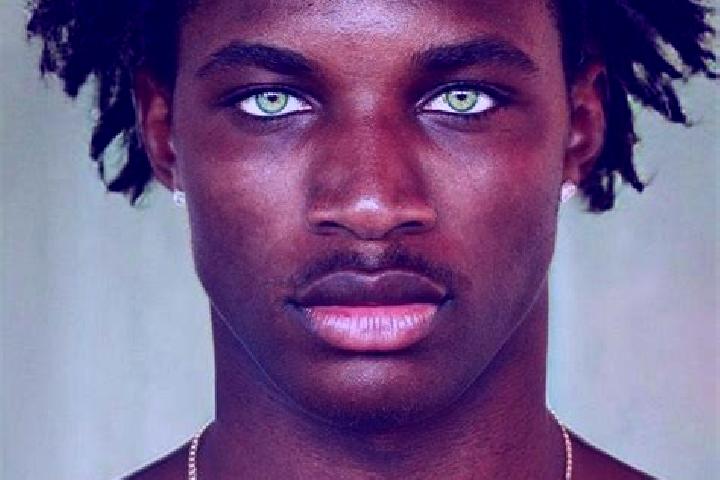 Quinn, 21, a black green-eyed caucasian companion based in Distington. Offering GFE, Prostate Massage, Massage. Available for incall and outcall, overnight b...