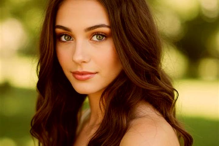 Quinn, 21, a brunette hazel-eyed caucasian companion based in Perlsdorf. Offering Dinner Date, Party Girl, Fetish. Available for incall and outcall, day and ...