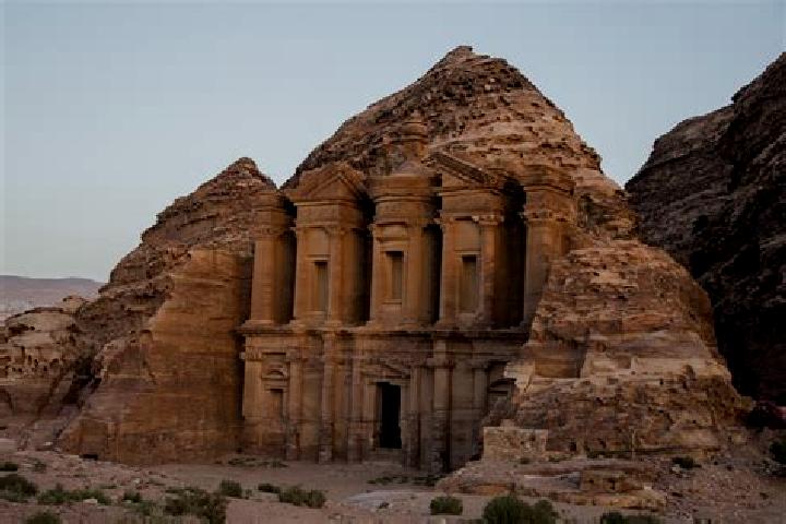 Quinn, 21 — Escort in Dayr al Kahf, Jordan