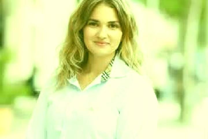 Quinn, 21 — Escort in Eberhardzell, Germany