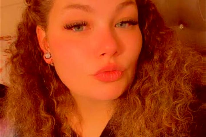 Quinn, 21 — Escort in Lyerly, United States