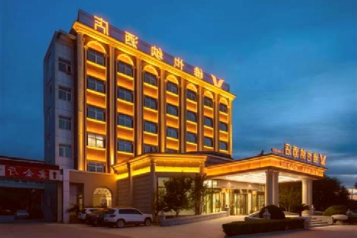 Quinn, 21 — Escort in Wangzhuang, China