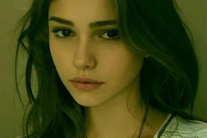Quinn, 22, a chestnut brown-eyed slavic companion based in Stepekolk. Offering Girlfriend Experience, Duos, Travel Companion, 69. Available for incall and ou...