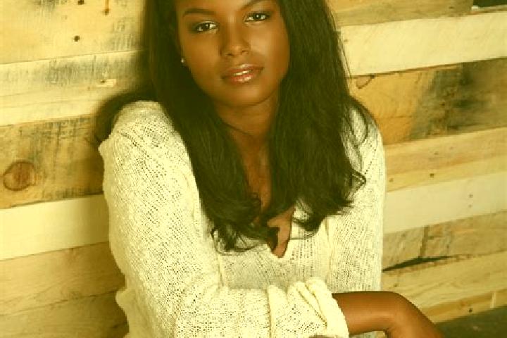 Quinn, 22, a chestnut dark-eyed ebony companion based in Baishizhou. Offering GFE, Girlfriend Experience, Prostate Massage, Party Girl. Available for incall ...