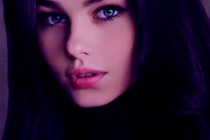Quinn, 22, a red grey-eyed slavic companion based in Morroa. Offering Girlfriend Experience, GFE, A-Level. Available for incall and outcall, day and evening ...