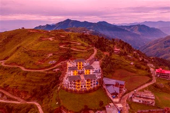 Quinn, 22 — Escort in Chakrata, India
