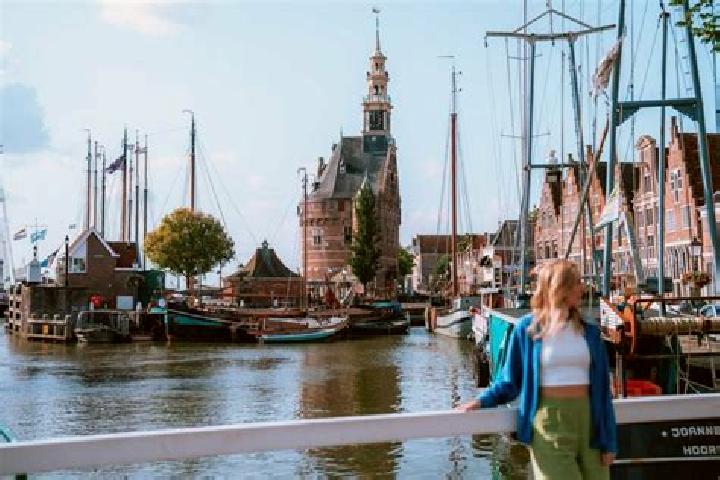 Quinn, 22 — Escort in Den Hoorn, Netherlands