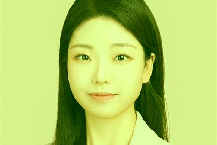 Quinn, 22 — Escort in Miryang, South Korea