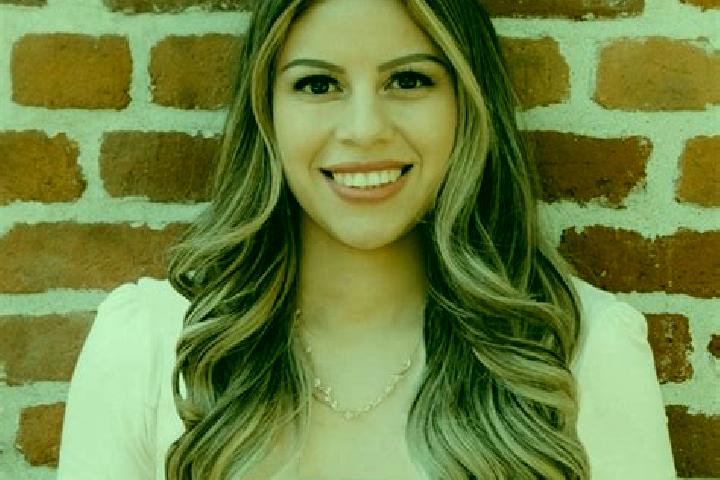 Quinn, 22 — Escort in Modena Park, United States