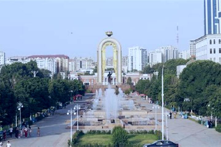 Quinn, 22 — Escort in Mu minobod, Tajikistan