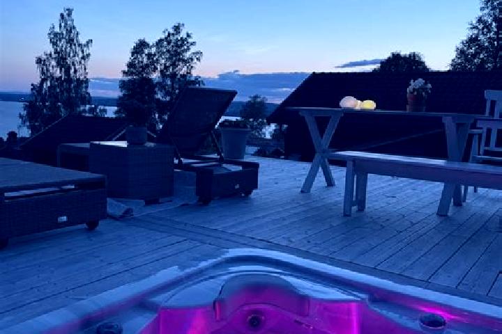 Quinn, 22 — Escort in Siljan, Norway