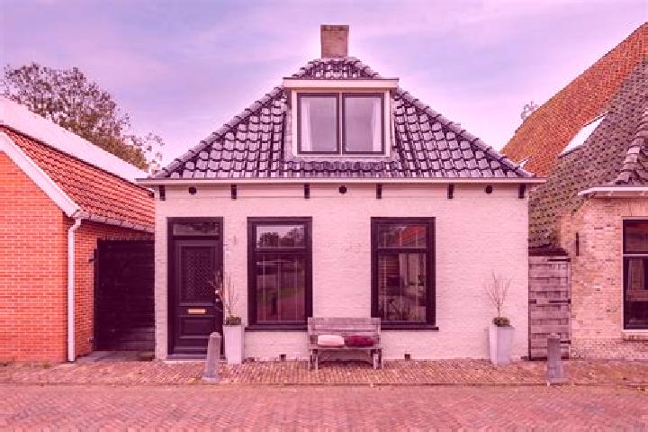 Quinn, 22 — Escort in Tzummarum, Netherlands