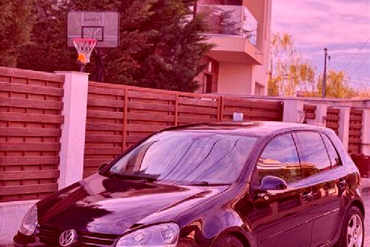 Quinn, 22 — Escort in Varasti, Romania