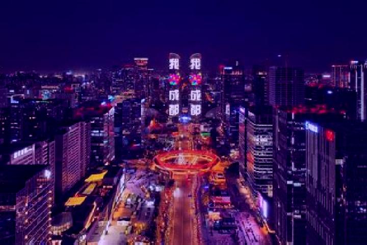 Quinn, 22 — Escort in Wangping, China