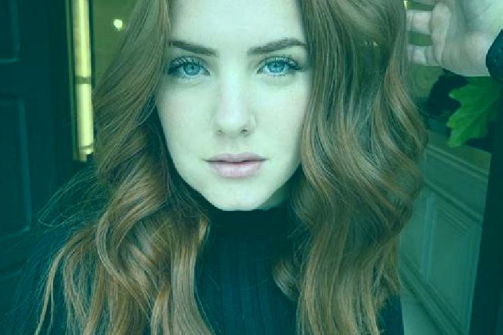 Quinn, 23, a auburn blue-eyed caribbean companion based in Riti. Offering Travel Companion, BDSM, Striptease, Deep French Kissing. Available for incall and o...