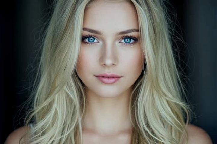 Quinn, 23, a blonde grey-eyed mixed companion based in Willebadessen. Offering Domination, 69, A-Level, GFE, Fetish. Available for incall and outcall, overni...