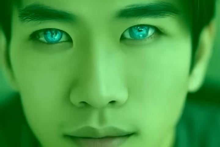 Quinn, 23, a red blue-eyed asian companion based in Holsthum. Offering GFE, Domination, 69. Available for incall and outcall, overnight bookings available.