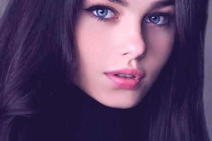 Quinn, 23, a red dark-eyed slavic companion based in Kapsoit. Offering Travel Companion, BDSM, Fetish, Striptease, CIM. Available for incall and outcall, ove...