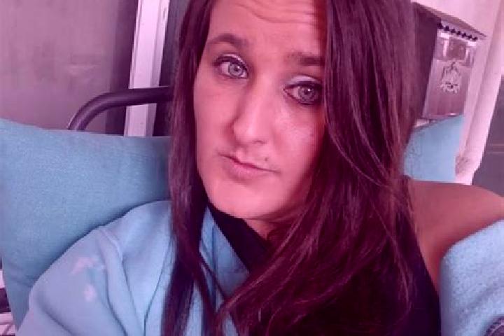 Quinn, 23 — Escort in Janesville, United States