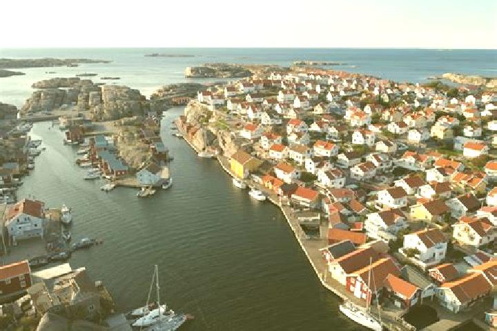Quinn, 23 — Escort in Smoegen, Sweden