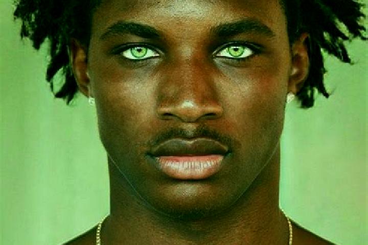Quinn, 24, a black green-eyed mediterranean companion based in Pouxeux. Offering Prostate Massage, Couples, Deep French Kissing. Available for incall and out...