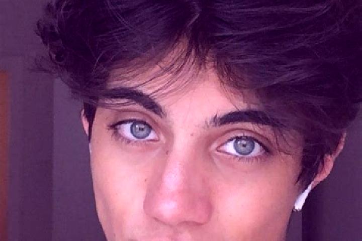Quinn, 24, a chestnut dark-eyed caucasian companion based in Hoa Mac. Offering Couples, 69, CIM, OWO. Available for incall and outcall, overnight bookings av...