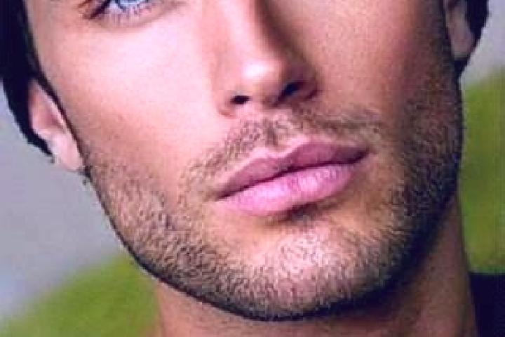 Quinn, 24, a red blue-eyed slavic companion based in Falmouth. Offering OWO, Deep French Kissing, GFE. Available for incall and outcall, day and evening dates.