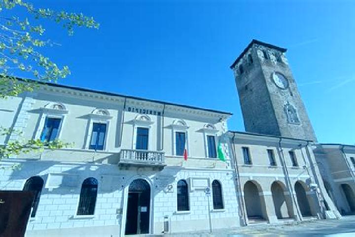 Quinn, 24 — Escort in Isorella, Italy