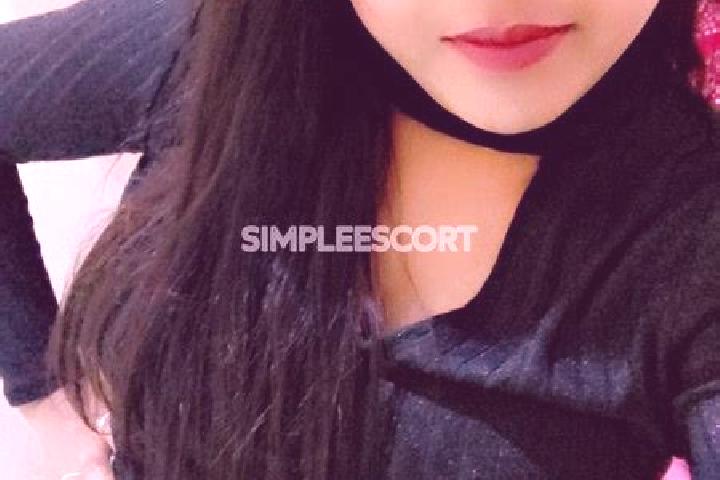 Quinn, 24 — Escort in Kondalwadi, India