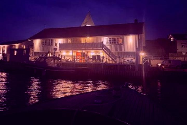 Quinn, 24 — Escort in Skaerhamn, Sweden