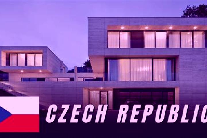 Quinn, 24 — Escort in Statenice, Czech Republic