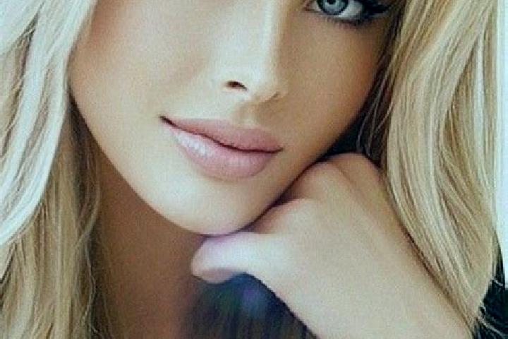 Quinn, 25, a blonde dark-eyed caucasian companion based in Geseke. Offering Duos, Roleplay, GFE, Tantra. Available for incall and outcall, day and evening da...