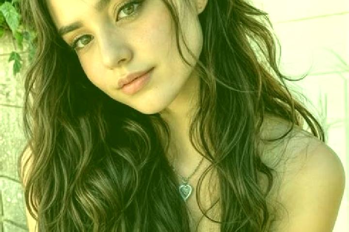 Quinn, 25, a brunette hazel-eyed middle eastern companion based in Koyungueden. Offering 69, BDSM, GFE. Available for incall and outcall, overnight bookings ...