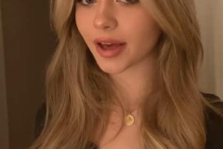 Quinn, 25, a dark blonde green-eyed middle eastern companion based in Oliena. Offering A-Level, BDSM, Travel Companion. Available for incall and outcall, ove...