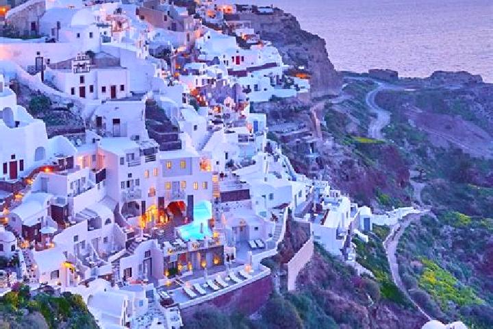 Quinn, 25 — Escort in Agiofyllo, Greece
