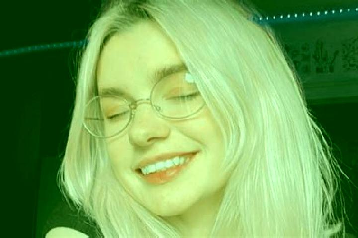 Quinn, 25 — Escort in Chernukha, Russia