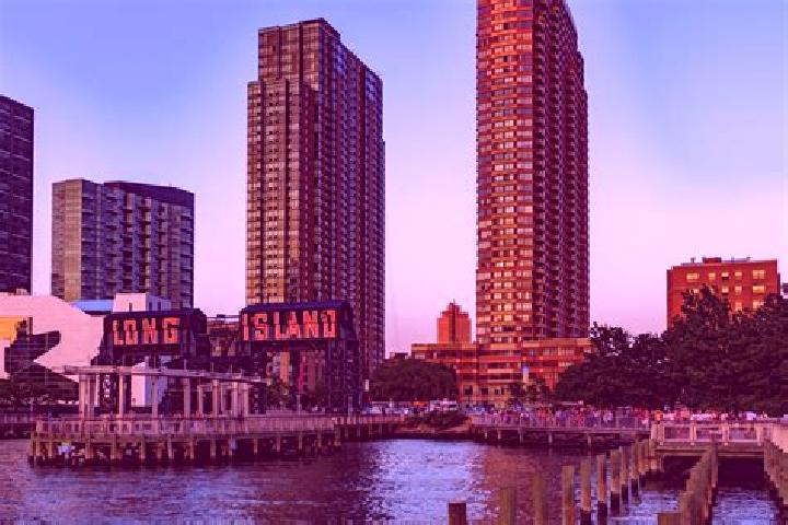 Quinn, 25 — Escort in Long Island City, United States