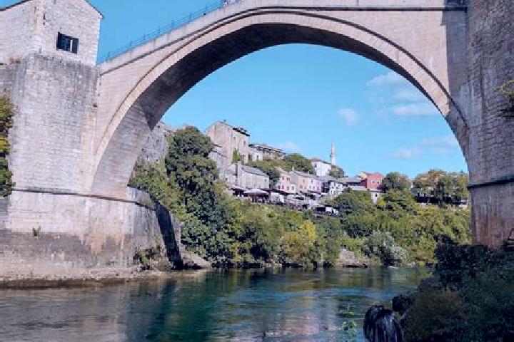 Quinn, 25 — Escort in Matuzici, Bosnia and Herzegovina