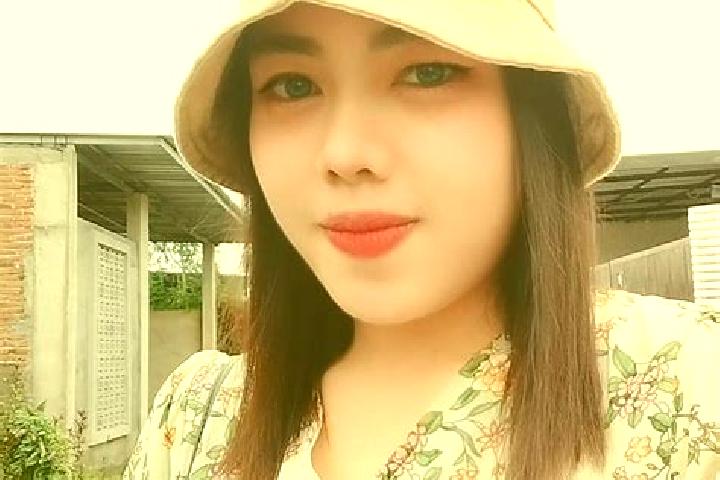 Quinn, 25 — Escort in Pagutan, Indonesia