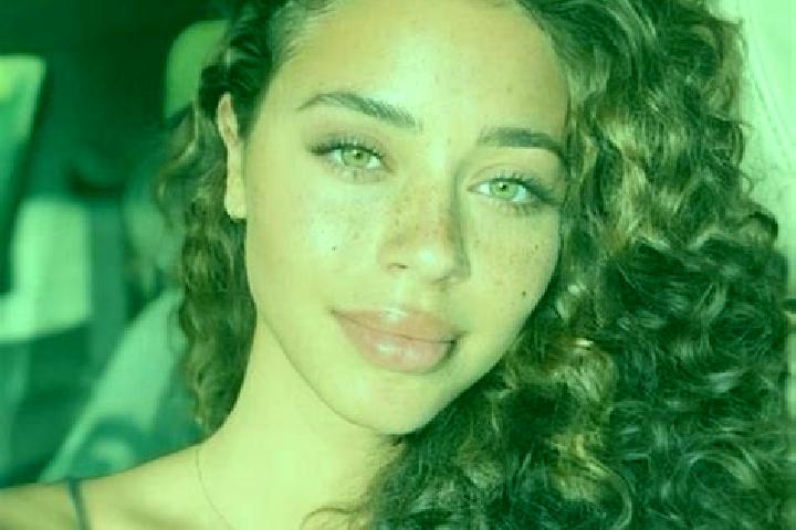 Quinn, 26, a black hazel-eyed latina companion based in Kolinec. Offering OWO, A-Level, CIM, Couples, Prostate Massage. Available for incall and outcall, day...