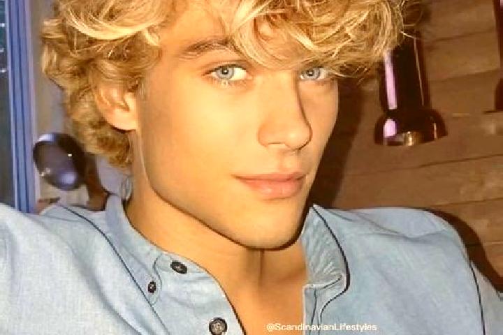 Quinn, 26, a blonde blue-eyed middle eastern companion based in Yanwu. Offering Travel Companion, Prostate Massage, Deep French Kissing. Available for incall...