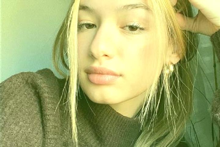 Quinn, 26, a blonde brown-eyed caucasian companion based in Roeselare. Offering A-Level, 69, Overnight. Available for incall and outcall, overnight bookings ...
