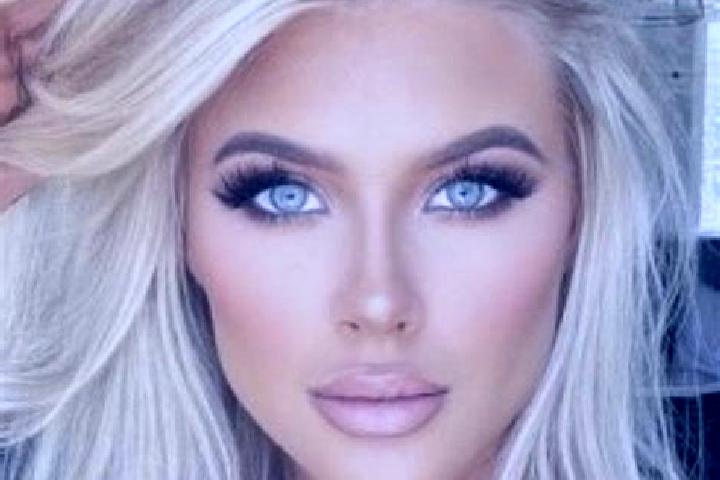 Quinn, 26, a platinum blonde blue-eyed mediterranean companion based in Adliswil / Sihlau. Offering OWO, Fetish, Massage, A-Level. Available for incall and o...