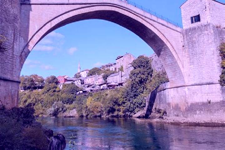 Quinn, 26 — Escort in Mala Kladusa, Bosnia and Herzegovina