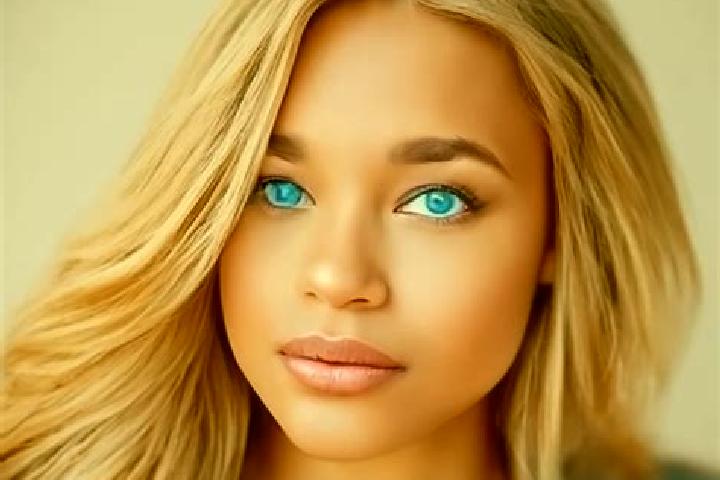 Quinn, 27, a blonde blue-eyed latina companion based in Camarma de Esteruelas. Offering Roleplay, Massage, Girlfriend Experience, Striptease. Available for i...
