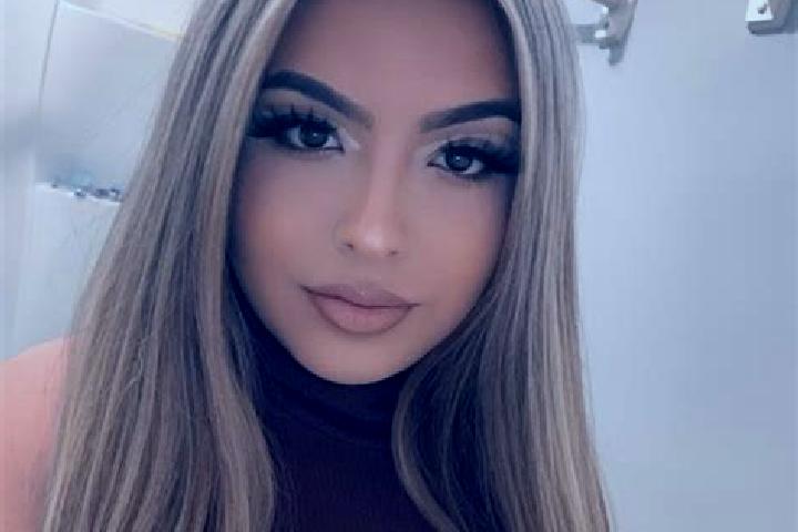 Quinn, 27, a blonde brown-eyed latina companion based in Francisco Guerrero. Offering CIM, BDSM, GFE. Available for incall and outcall, day and evening dates.