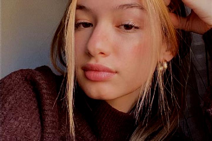 Quinn, 27, a blonde brown-eyed middle eastern companion based in Alpette. Offering Travel Companion, Striptease, Domination, BDSM. Available for incall and o...