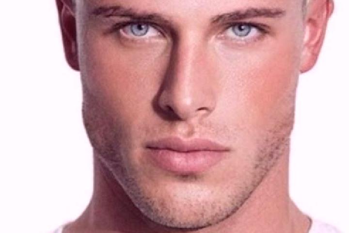 Quinn, 27, a blonde dark-eyed caucasian companion based in Trosnyk. Offering Duos, Overnight, Couples, A-Level. Available for incall and outcall, day and eve...