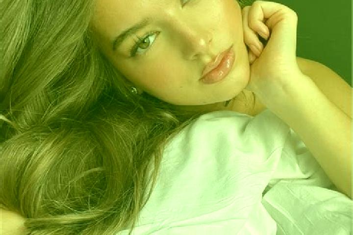 Quinn, 27, a chestnut hazel-eyed european companion based in Mtsangadoua. Offering Party Girl, Tantra, Striptease. Available for incall and outcall, day and ...